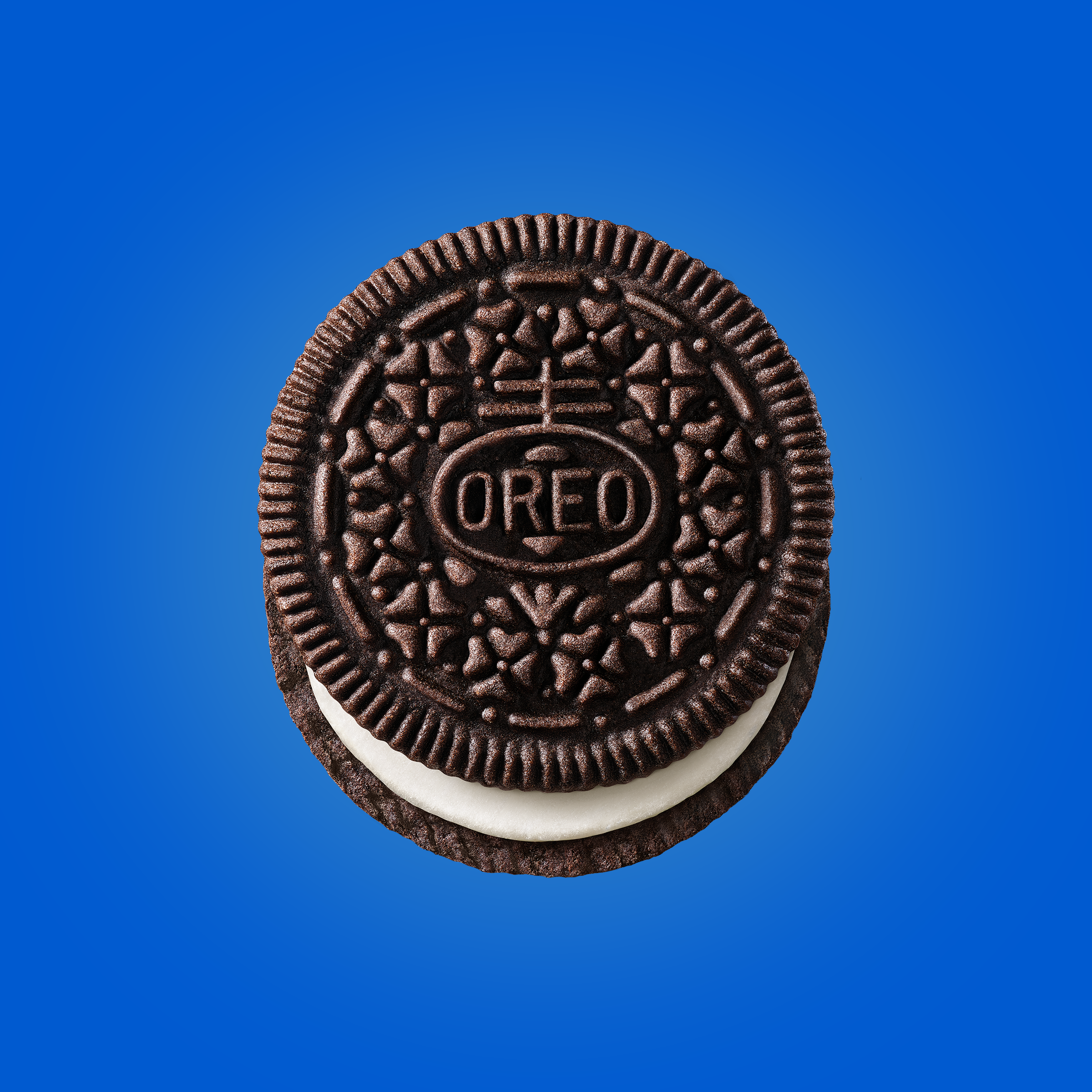 Chocolate Sandwich Cookies, Family Size, 2 Pack V9